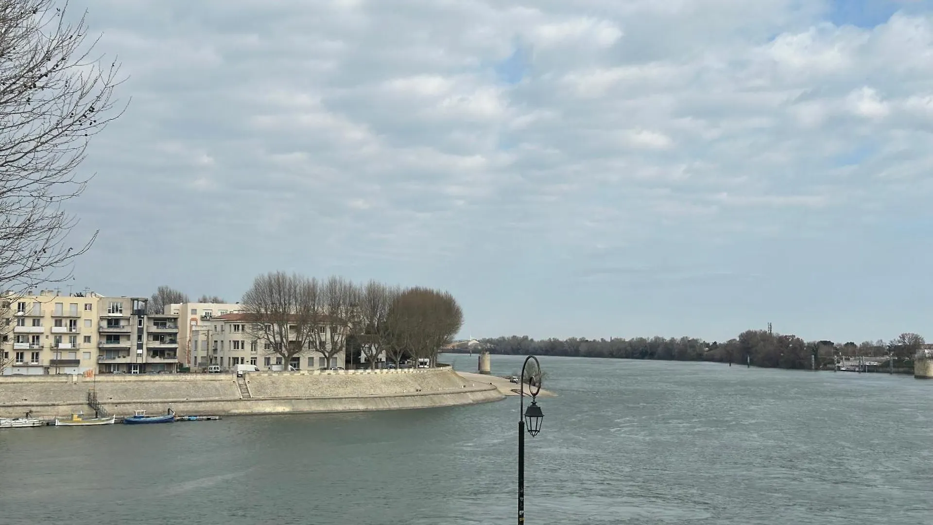 阿爾勒La Vue Du Rhone公寓 公寓 阿爾勒